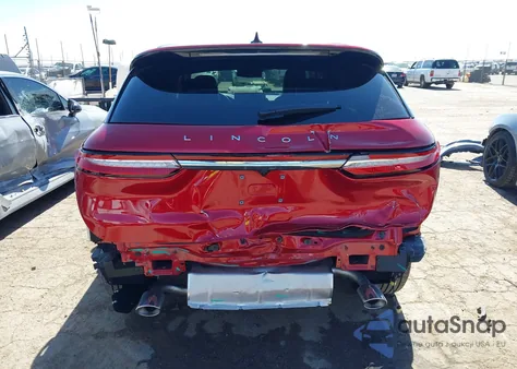 2026 Lincoln Corsair Premiere z USA, uszkodzony, nr VIN 5LMCJ1CAXTUL00882